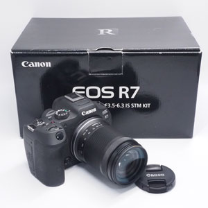 Canon 【中古】EOS R7+RF-S18-150/3.5-6.3IS STM レンズキット Aランク 071033000032/9700003164