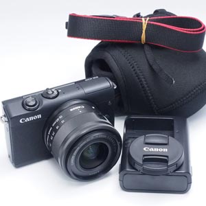 Canon 中古 EOS M200 EF-M15-45 IS STM レンズキット ブラック Aランク 021070010362/803208052553