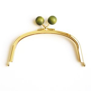 日本紐釦貿易 Nippon Chuko NBK からふる木玉口金 G くし型 ライトグリーン TYK3G-LG 日本紐釦貿易