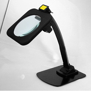 テイエスケイ TSK スタンドルーペ ライト付き RX-128ML